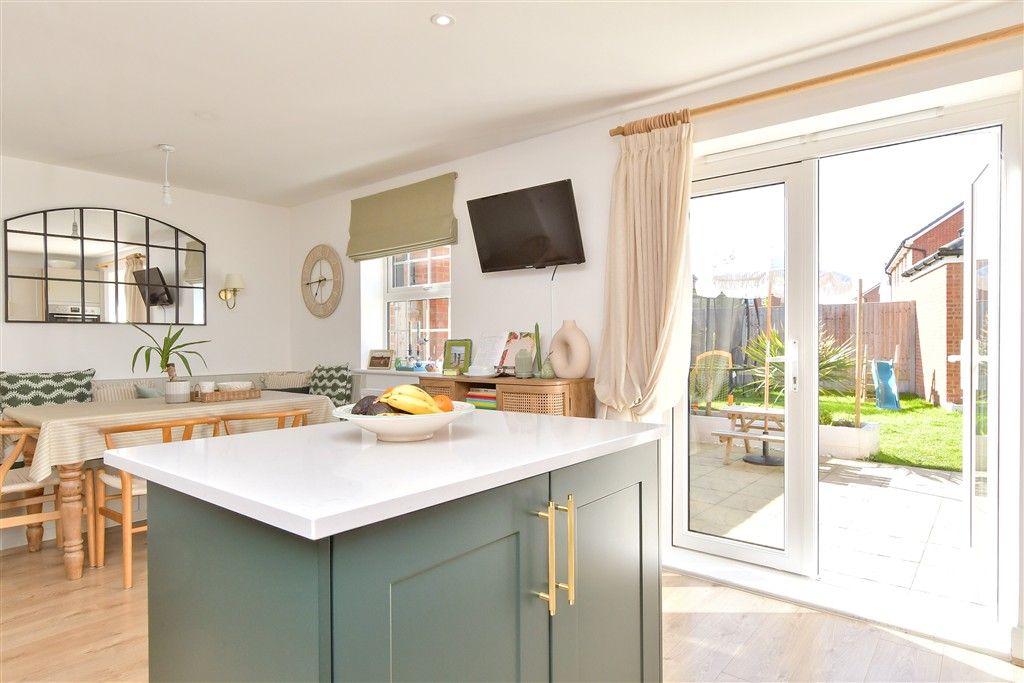 Property photo 1 of 13 Kitchen/ Breakfast Room