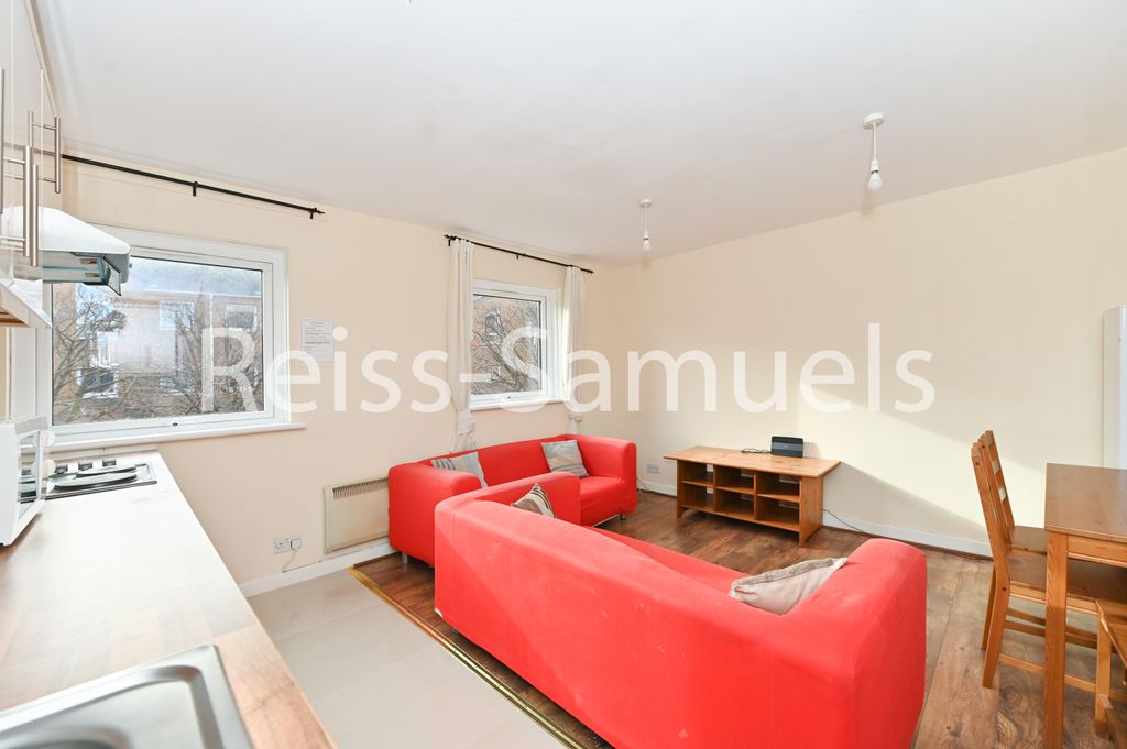 Property photo 3 of 71