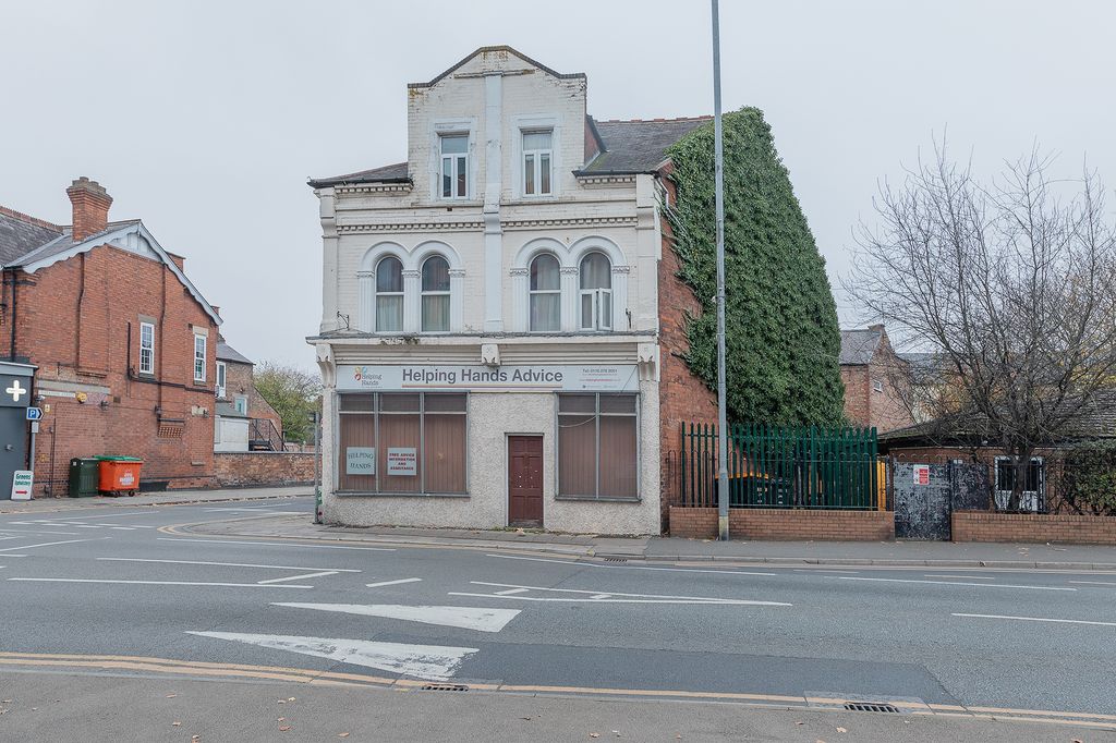 Property photo 1 of 30
