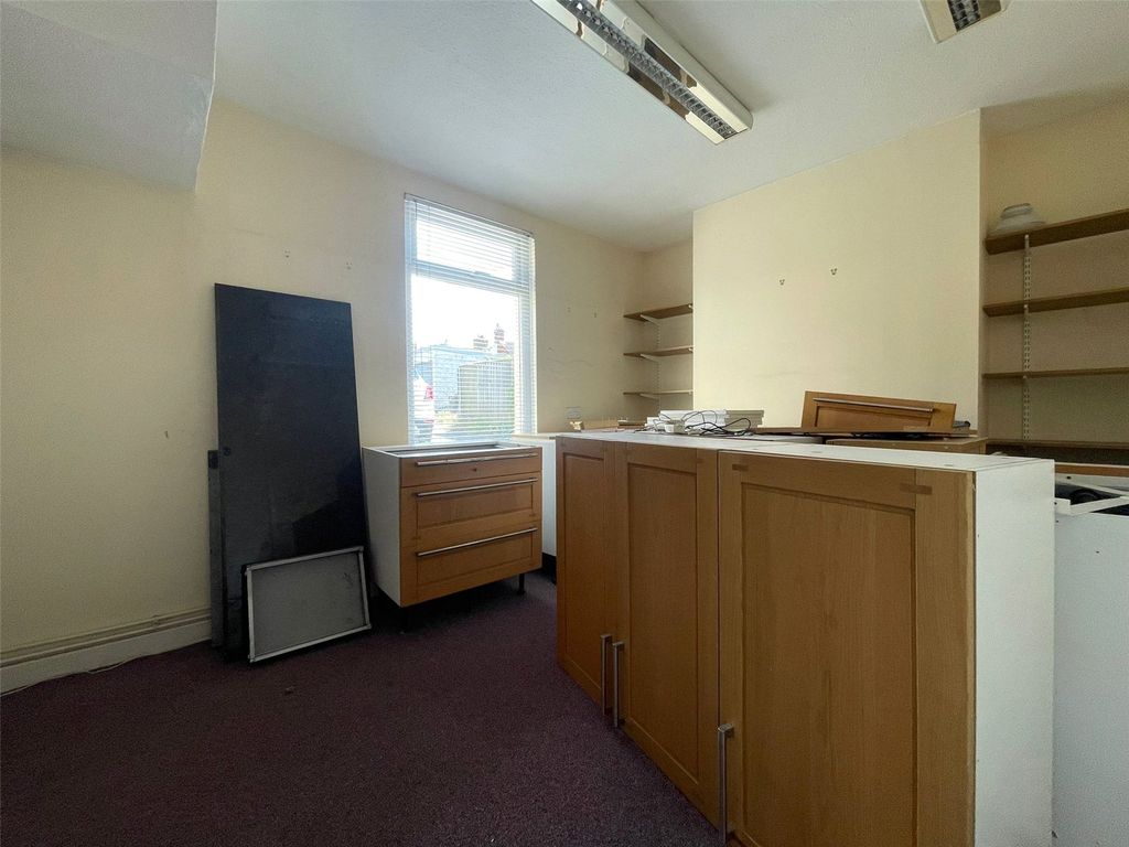 Property photo 3 of 9 Picture No. 02