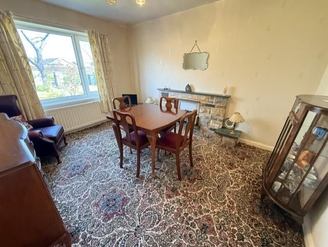 Property photo 1 of 20 Dining Room