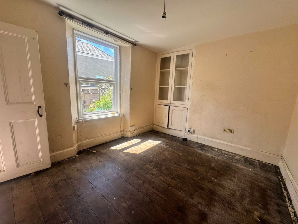 Property photo 2 of 23 Reception Room