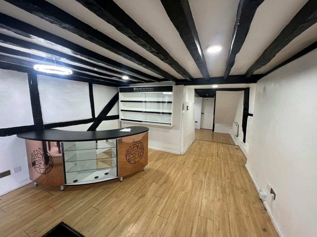 Property photo 3 of 8 11.Jpg