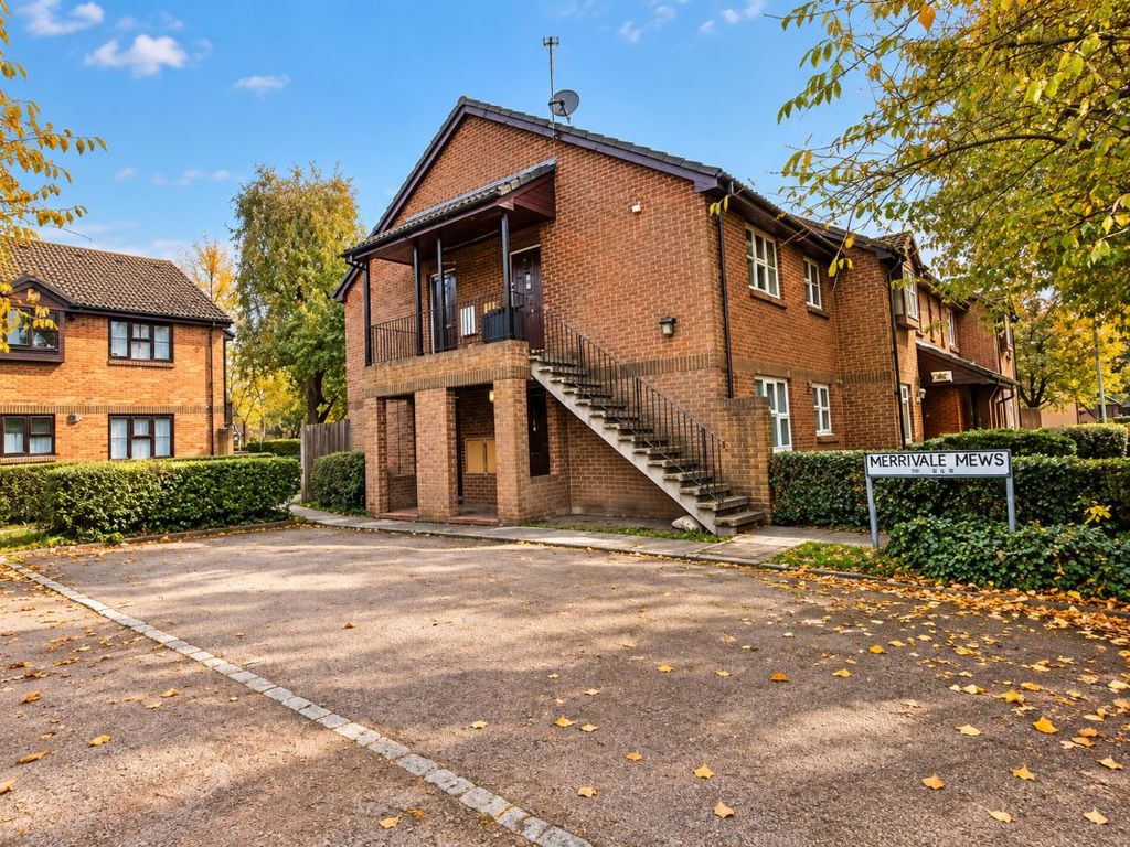 Property photo 1 of 2