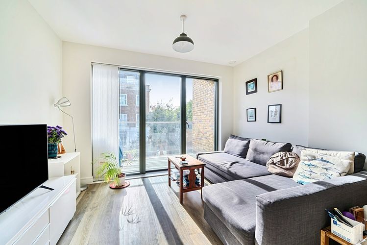 Property photo 1 of 20