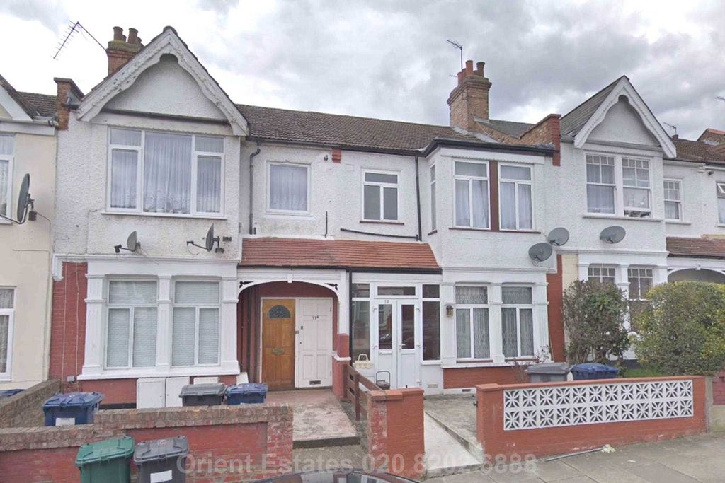 Property photo 1 of 9