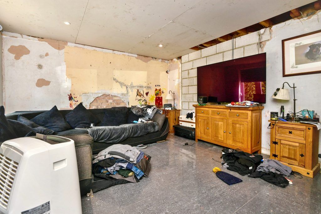 Property photo 3 of 20