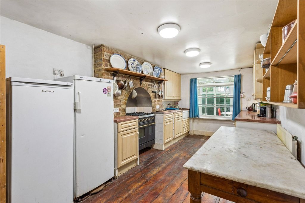 Property photo 3 of 15 Picture No. 11
