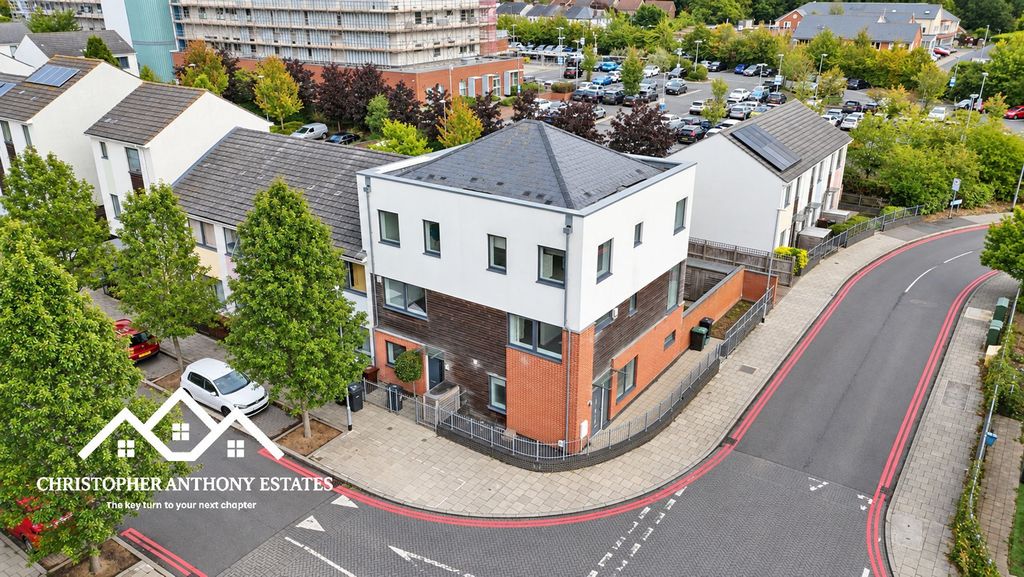Property photo 1 of 19