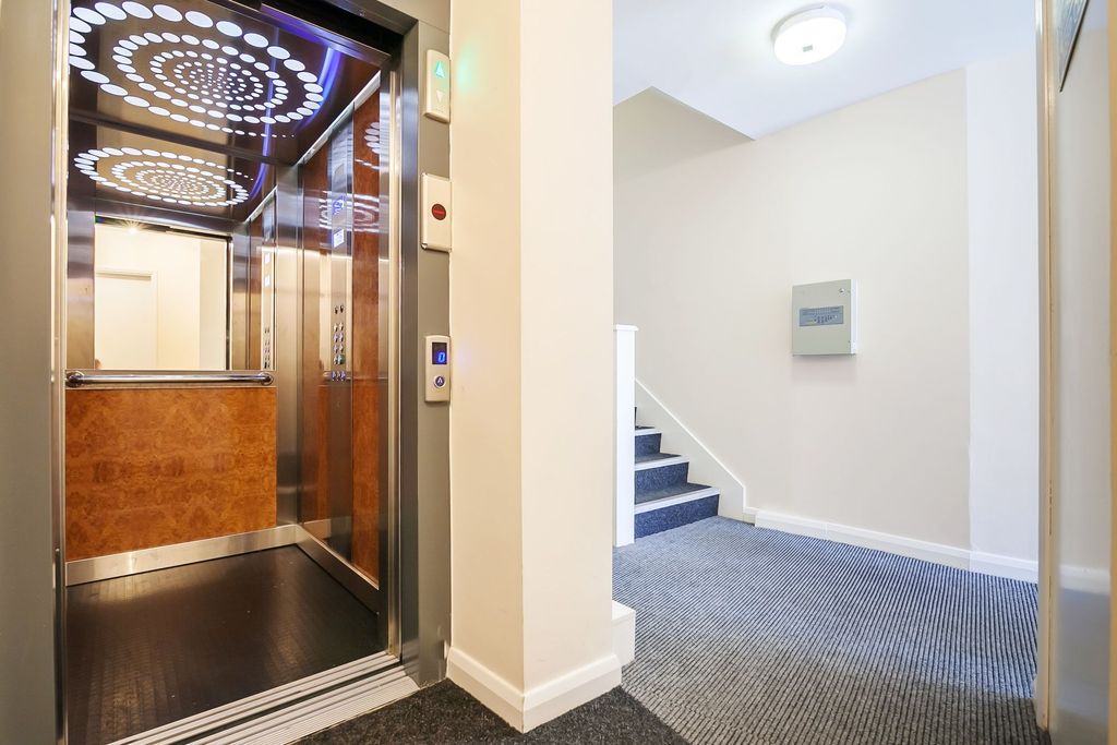 Property photo 2 of 12 Entrance Hallway