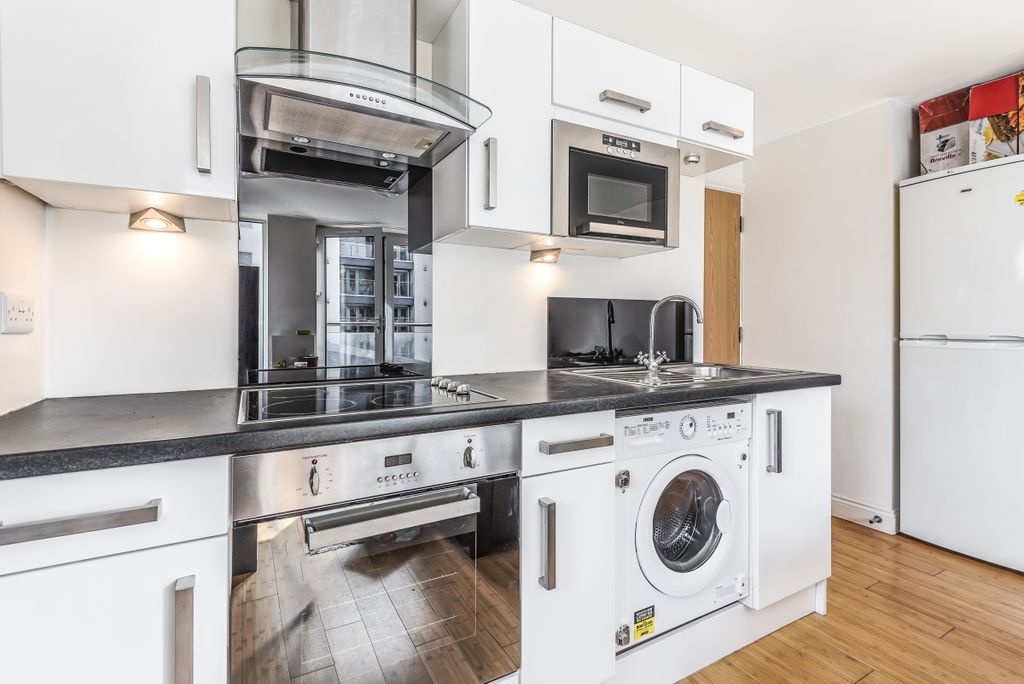 Property photo 3 of 6 476010 (3)