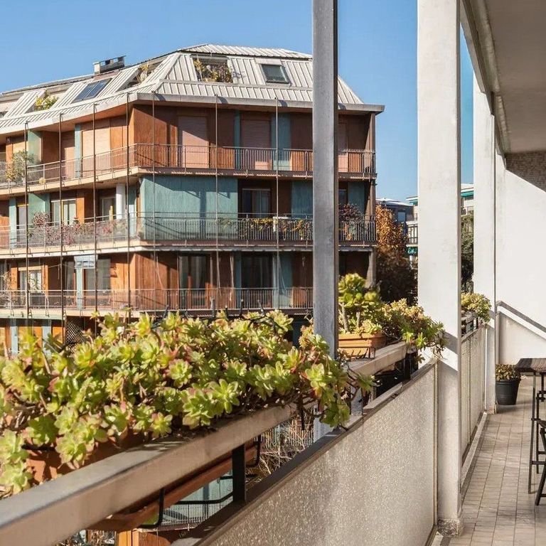 Property photo 1 of 10 Chic Apartment In Milano, Lombardy