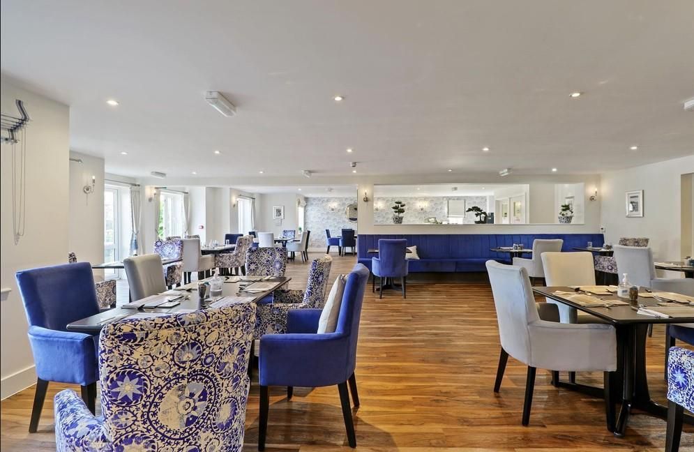 Property photo 2 of 14 Communal Restaurant