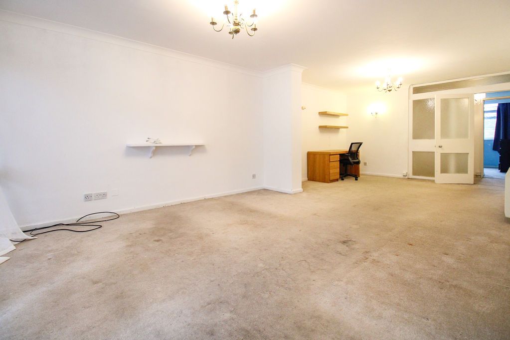 Property photo 2 of 16 Photo 17