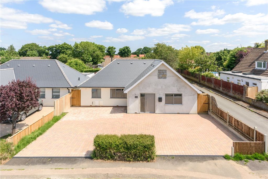 Property photo 1 of 18 Picture No. 01