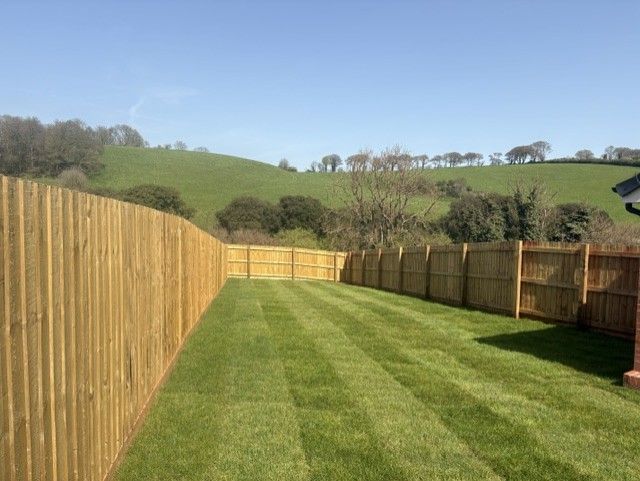 Property photo 1 of 13 Large Rear Garden