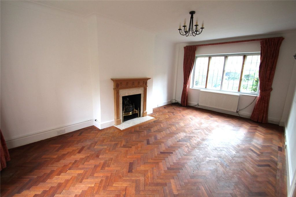 Property photo 2 of 24 Picture No. 04