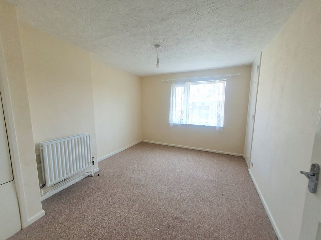 Property photo 3 of 8 Picture No. 23