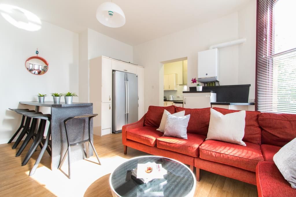 Property photo 1 of 8 Photo 0