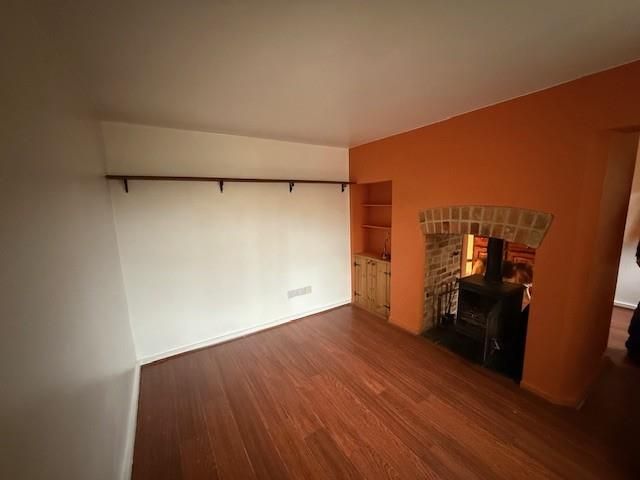 Property photo 3 of 10 Internal