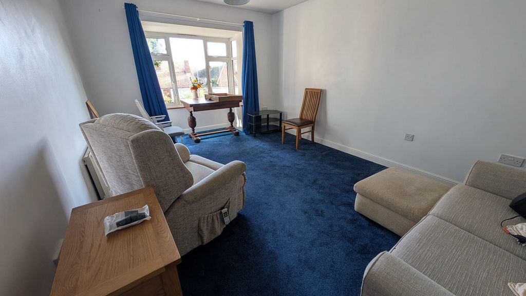 Property photo 2 of 4