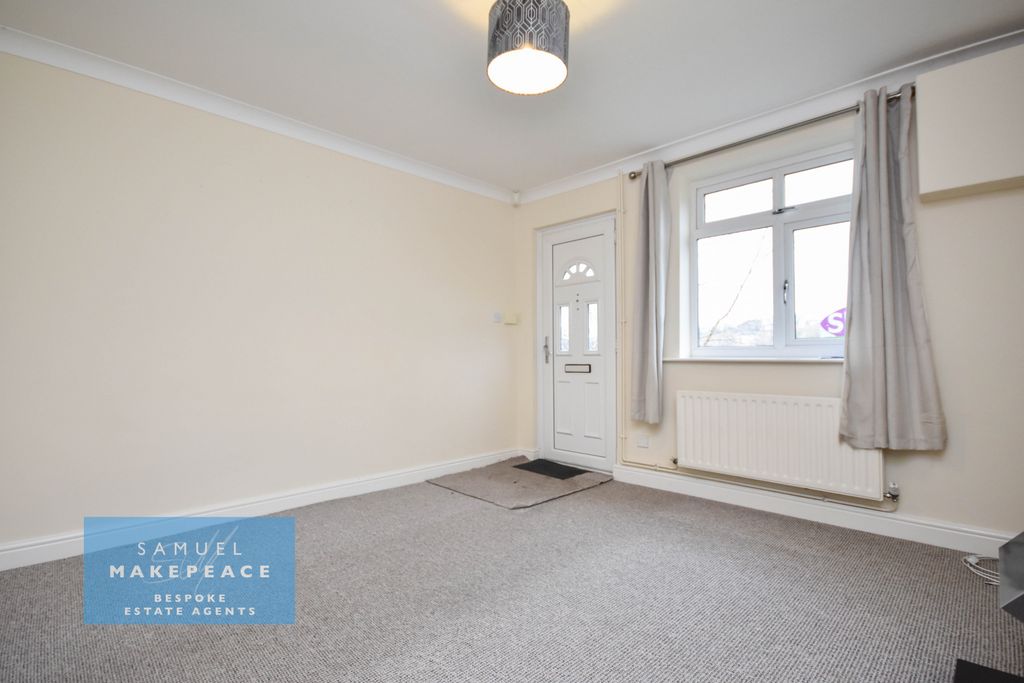 Property photo 3 of 18 Gallery