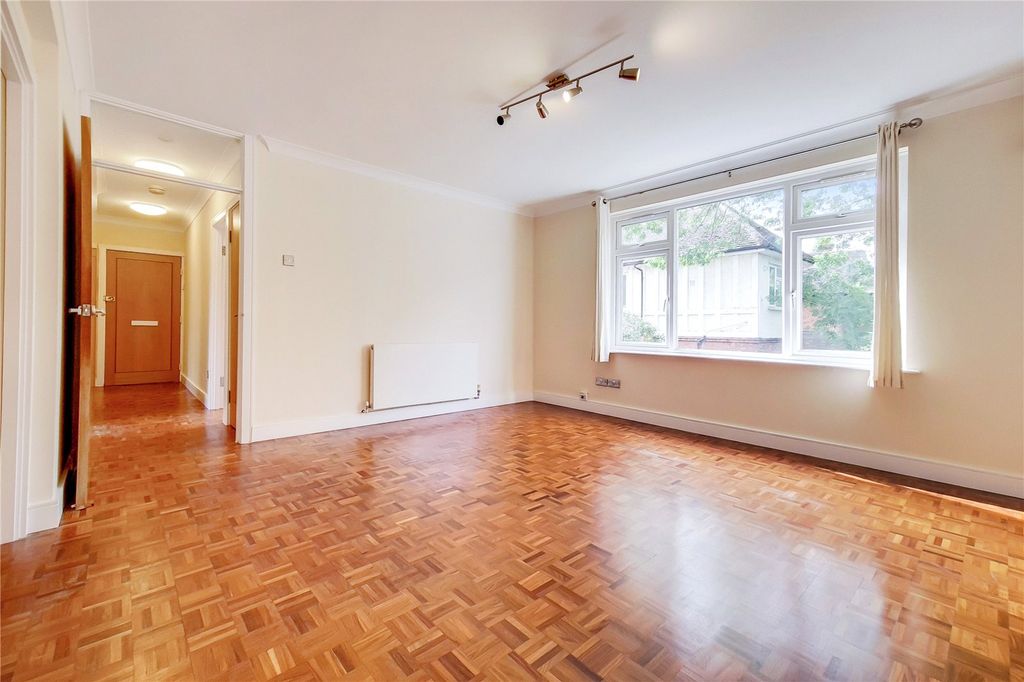 Property photo 2 of 10 Picture No. 08
