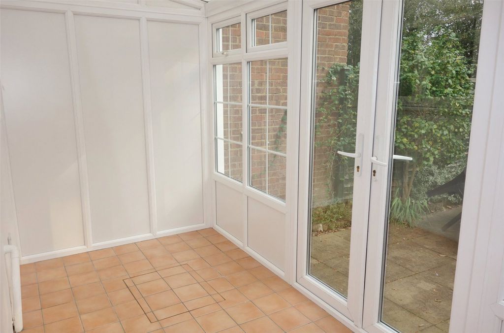 Property photo 3 of 13 Photo 06