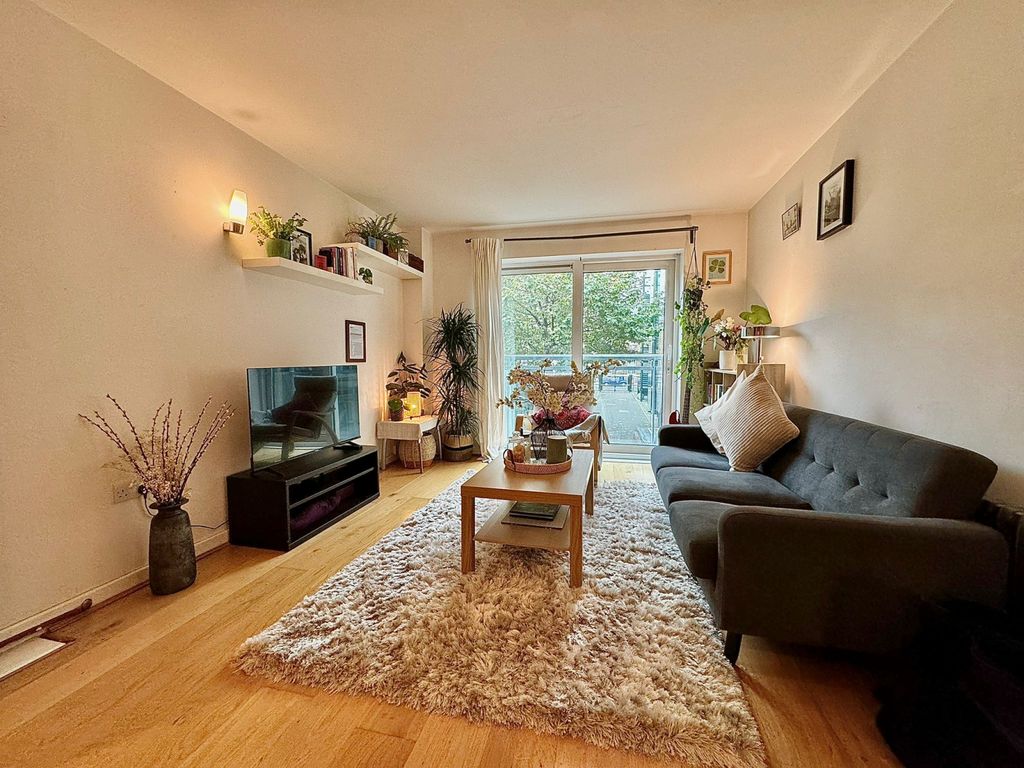 Property photo 3 of 10 Gallery