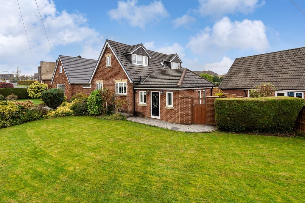 Property photo 1 of 31 3695912