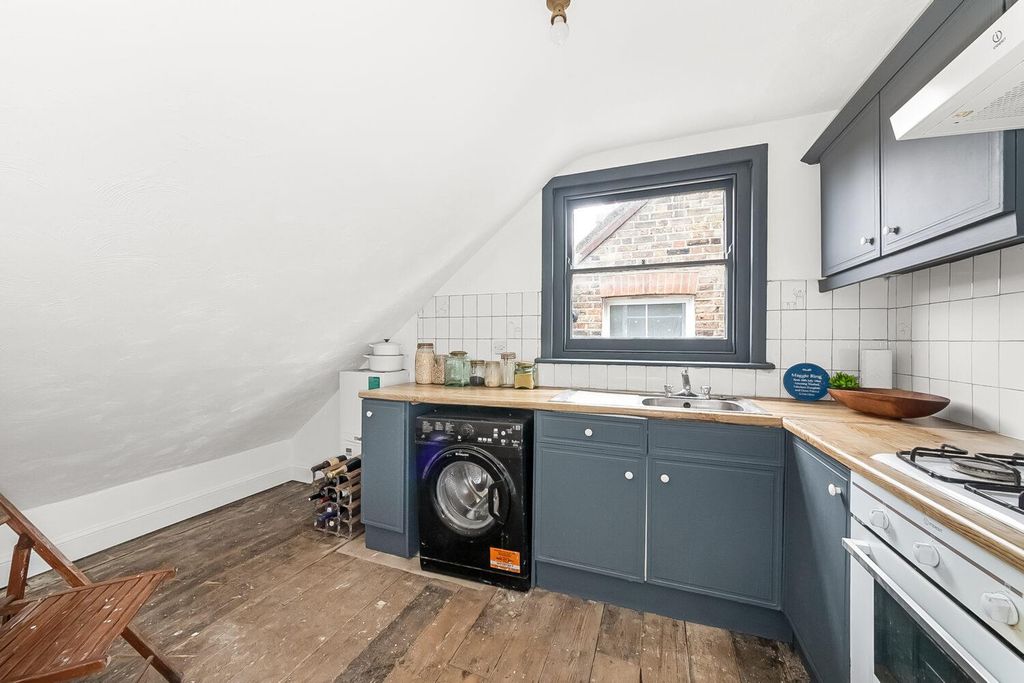 Property photo 3 of 10 10.Jpg