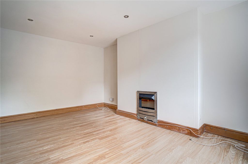 Property photo 2 of 6 Picture No. 02