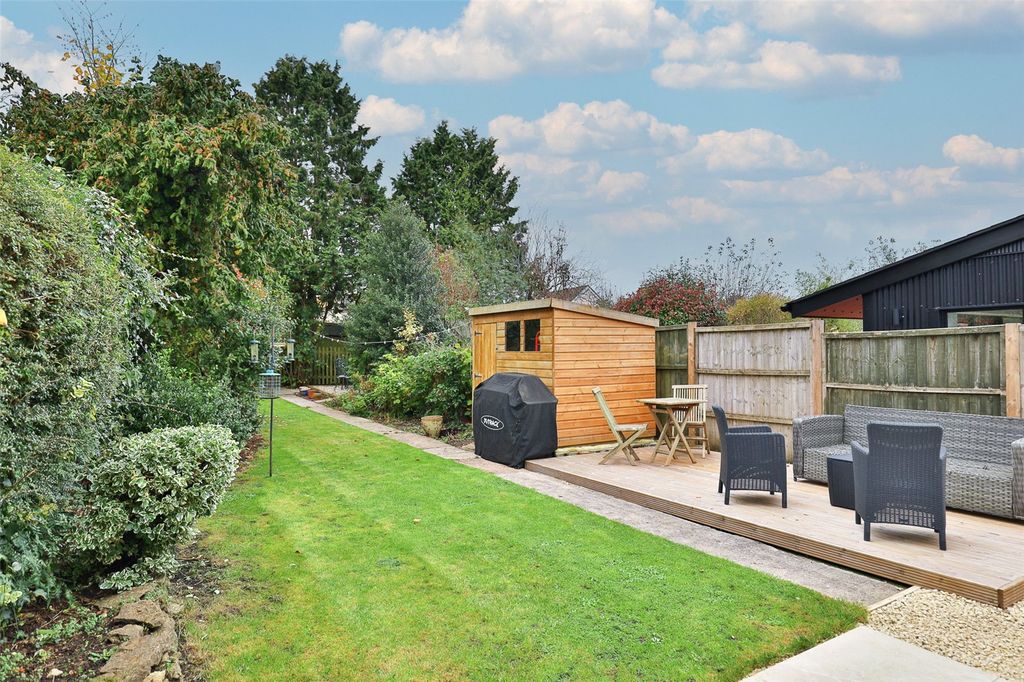 Property photo 2 of 18 Picture No. 14