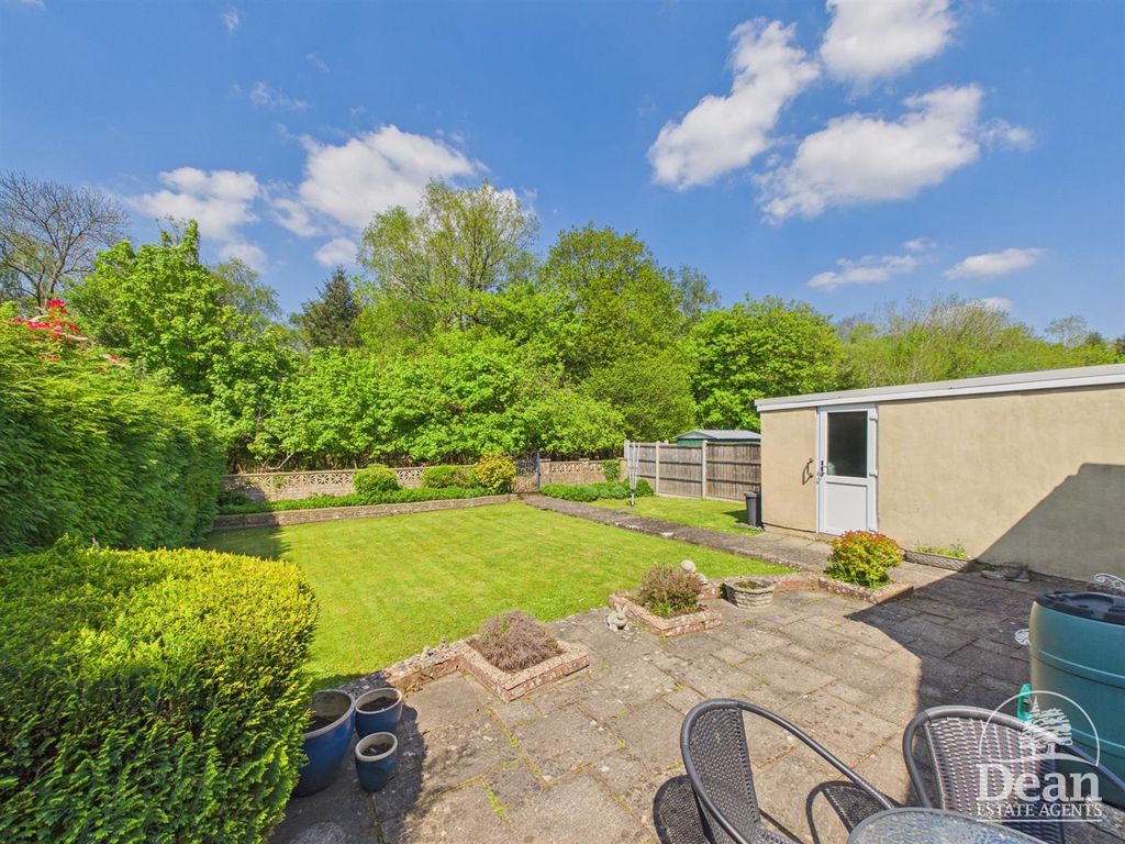 Property photo 2 of 17