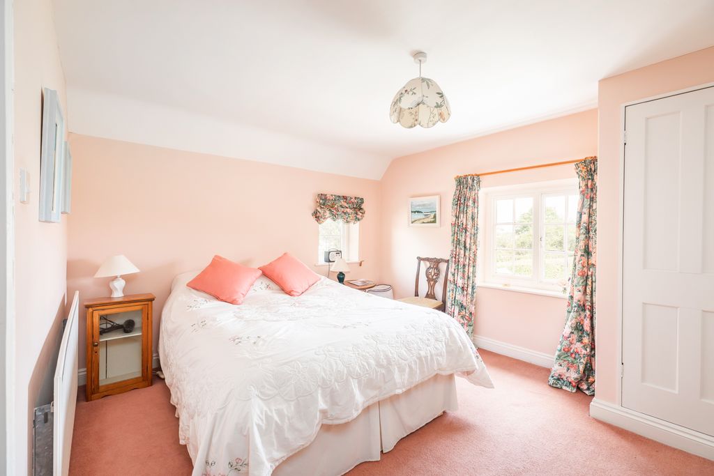 Additional image 20 of 4 bed country house to rentBarnhill Road, Ridge BH20