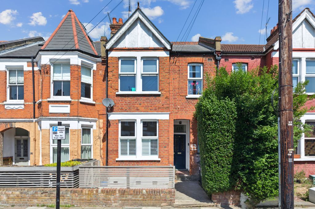 Property photo 1 of 23