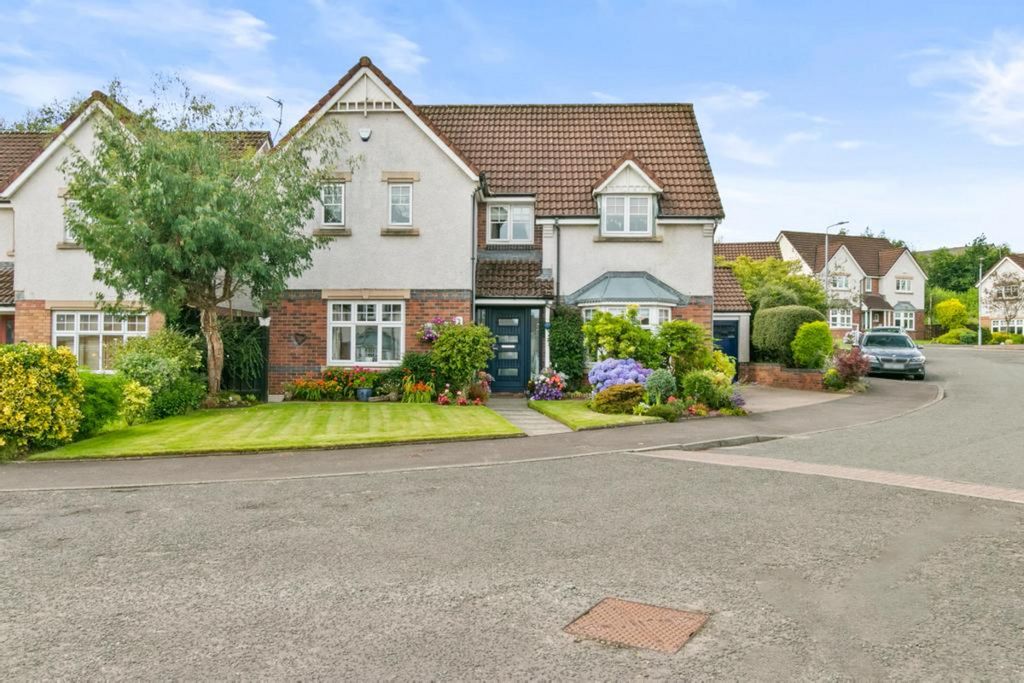 Property photo 1 of 31