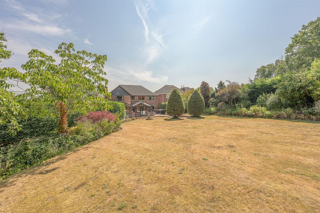 Property photo 2 of 67