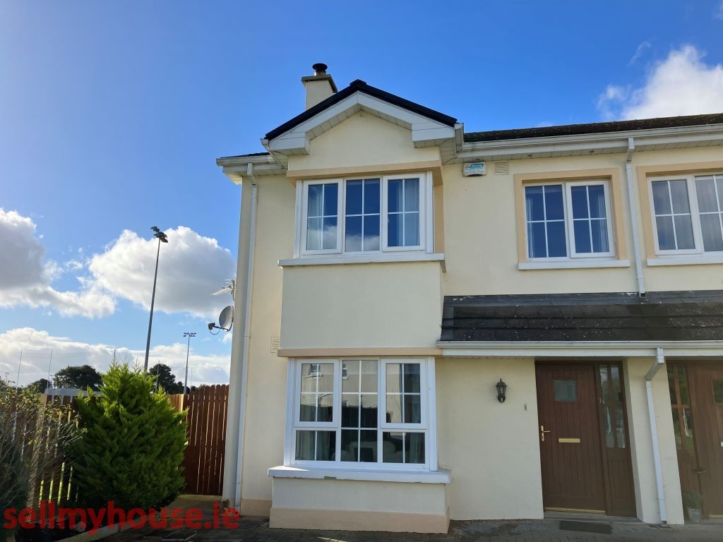 Property photo 1 of 9