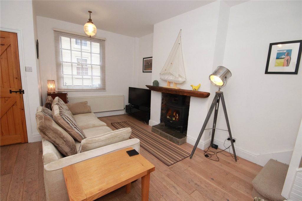 Property photo 3 of 15 Picture No. 02