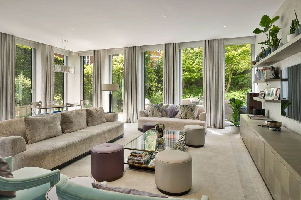 Property photo 1 of 19 Reception Room