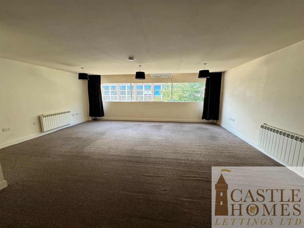 Property photo 1 of 14 6.Jpg