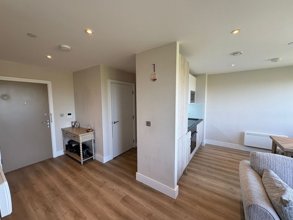 Property photo 3 of 6