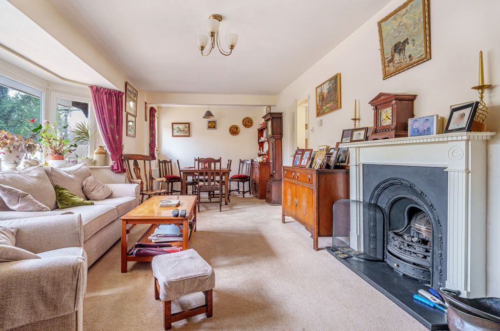 Property photo 3 of 14 956878 (2).Jpg