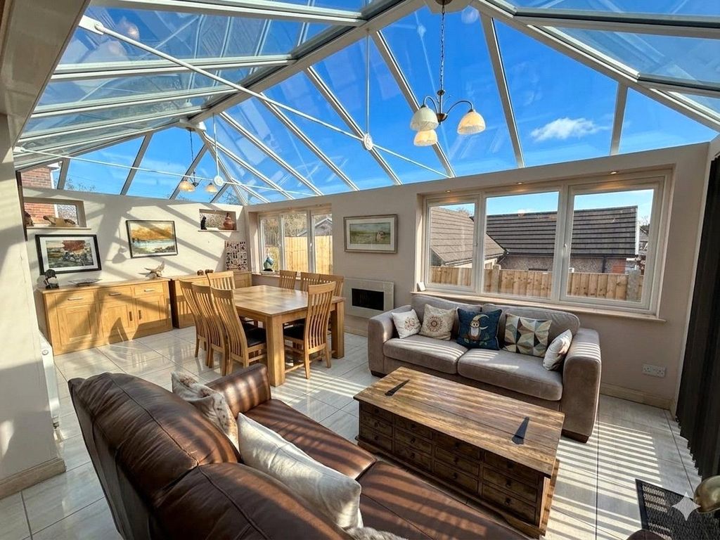 Property photo 2 of 36 Picture No. 46