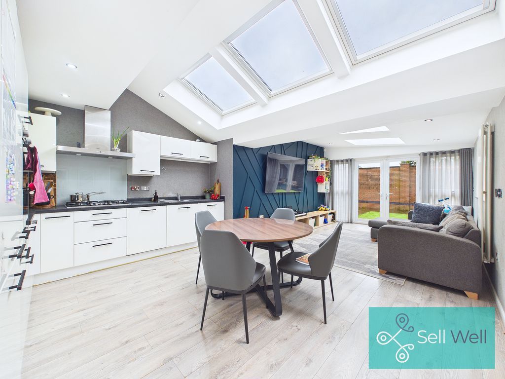 Property photo 2 of 33 Open Plan Living Area