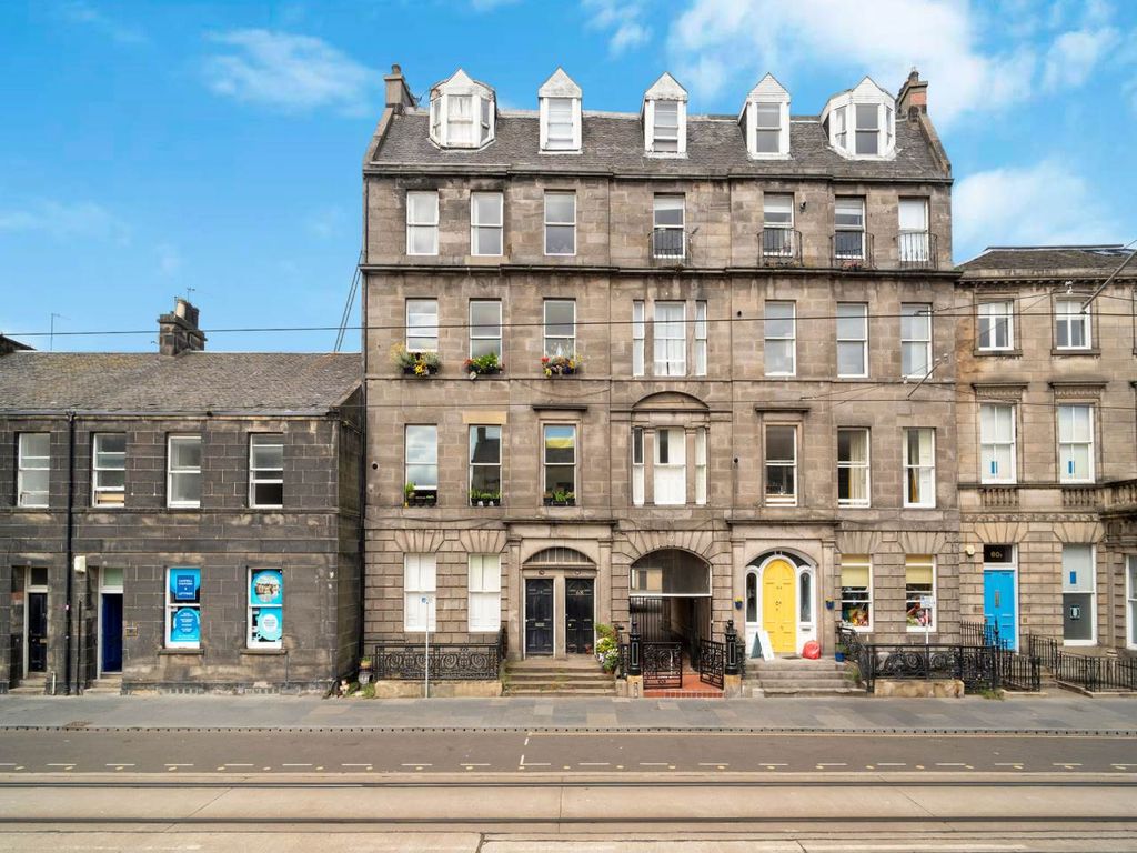 Property photo 1 of 17 1