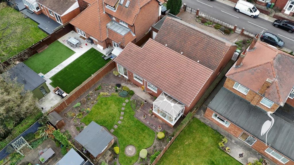 Property photo 2 of 40 Outside