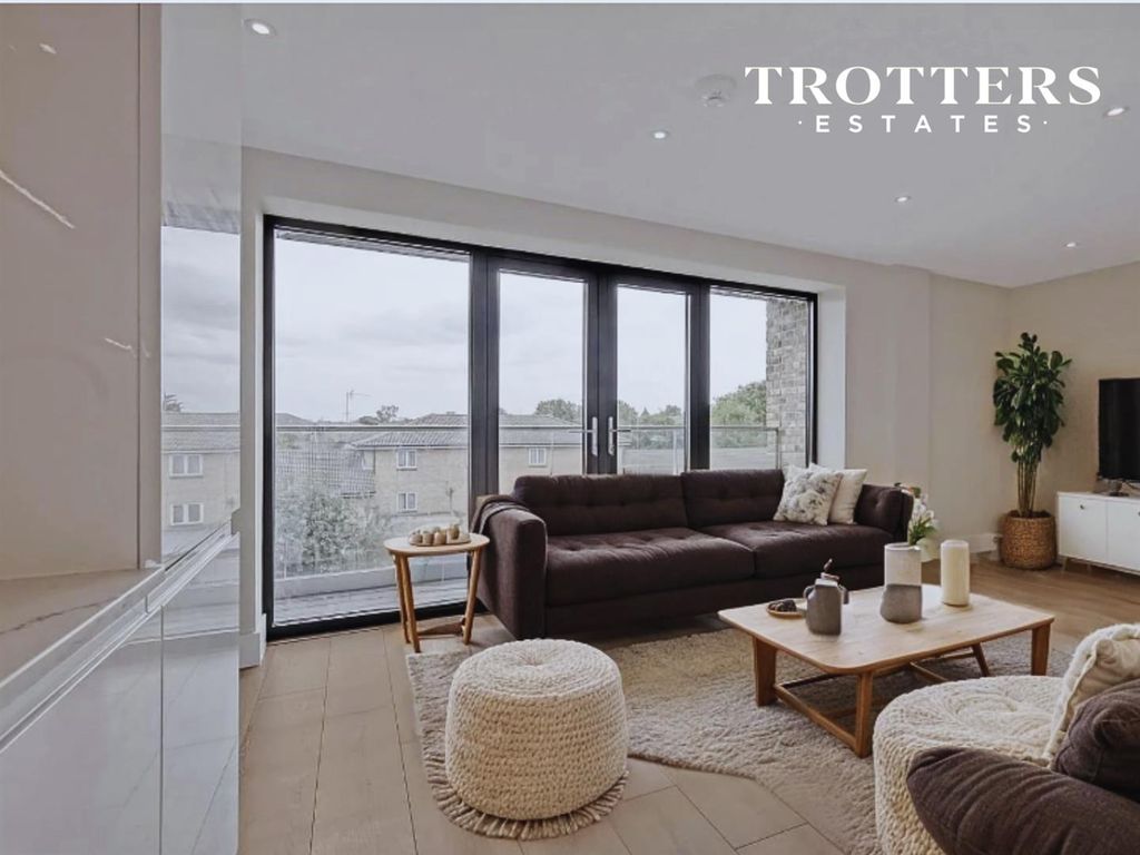 Property photo 1 of 13 Untitled Design - 2025-09-17T114608.234.Png