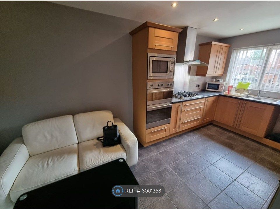 Property photo 2 of 6 Kitchen Diner